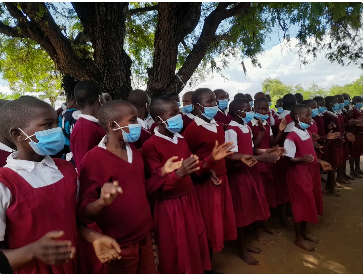 During the Covid 19 pandemic,FRADAKI provided Masks to the Ngiluni Community.