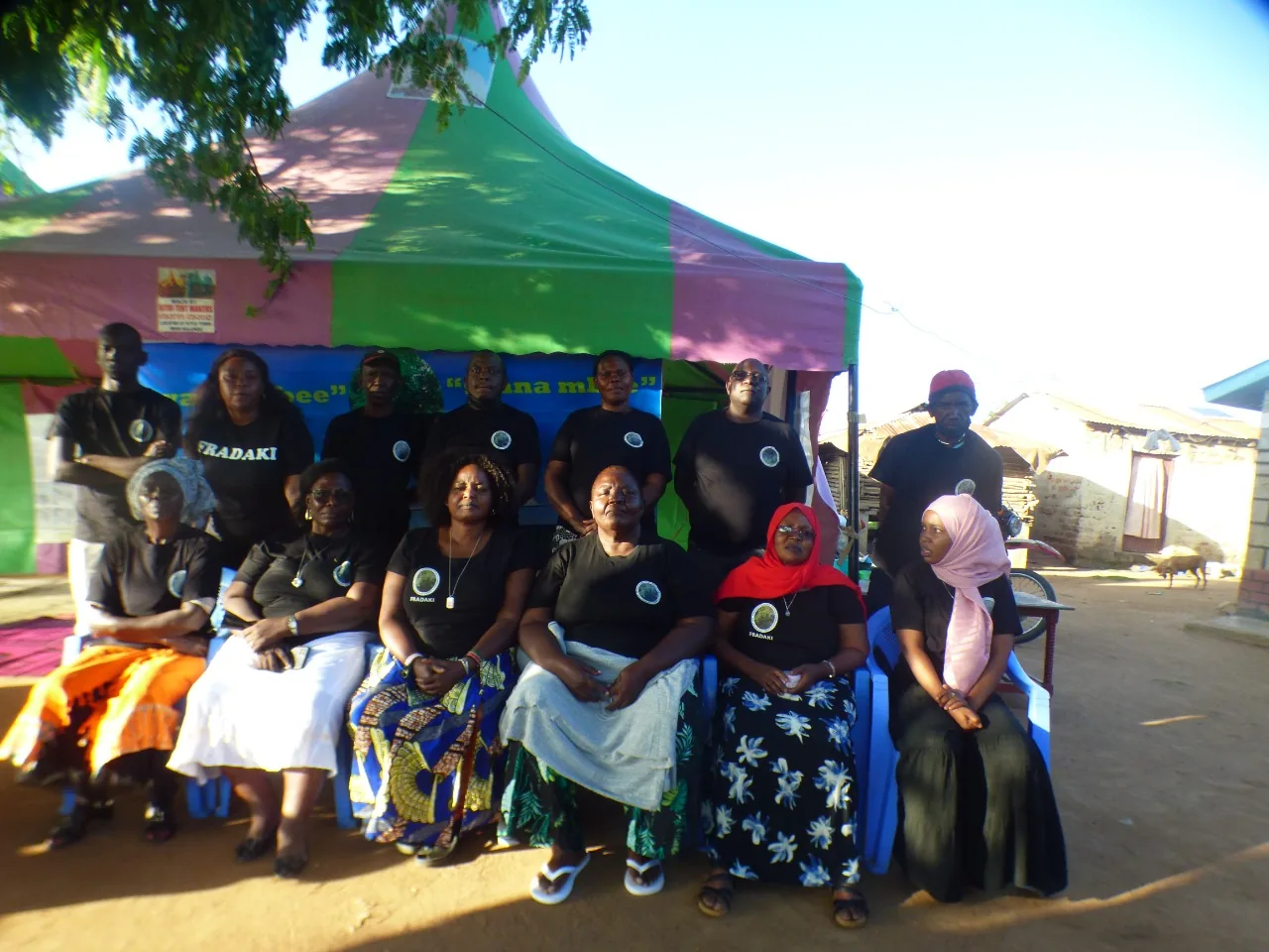 Members of FRADAKI